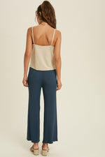Reign Top